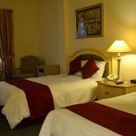 เบสต์ เวสเทิร์น เซนโตร กาเดเรย์ตา Hotel กาเดเรย์ตา ฮิเมเนซ ภายนอก รูปภาพ