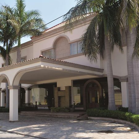 เบสต์ เวสเทิร์น เซนโตร กาเดเรย์ตา Hotel กาเดเรย์ตา ฮิเมเนซ ภายนอก รูปภาพ