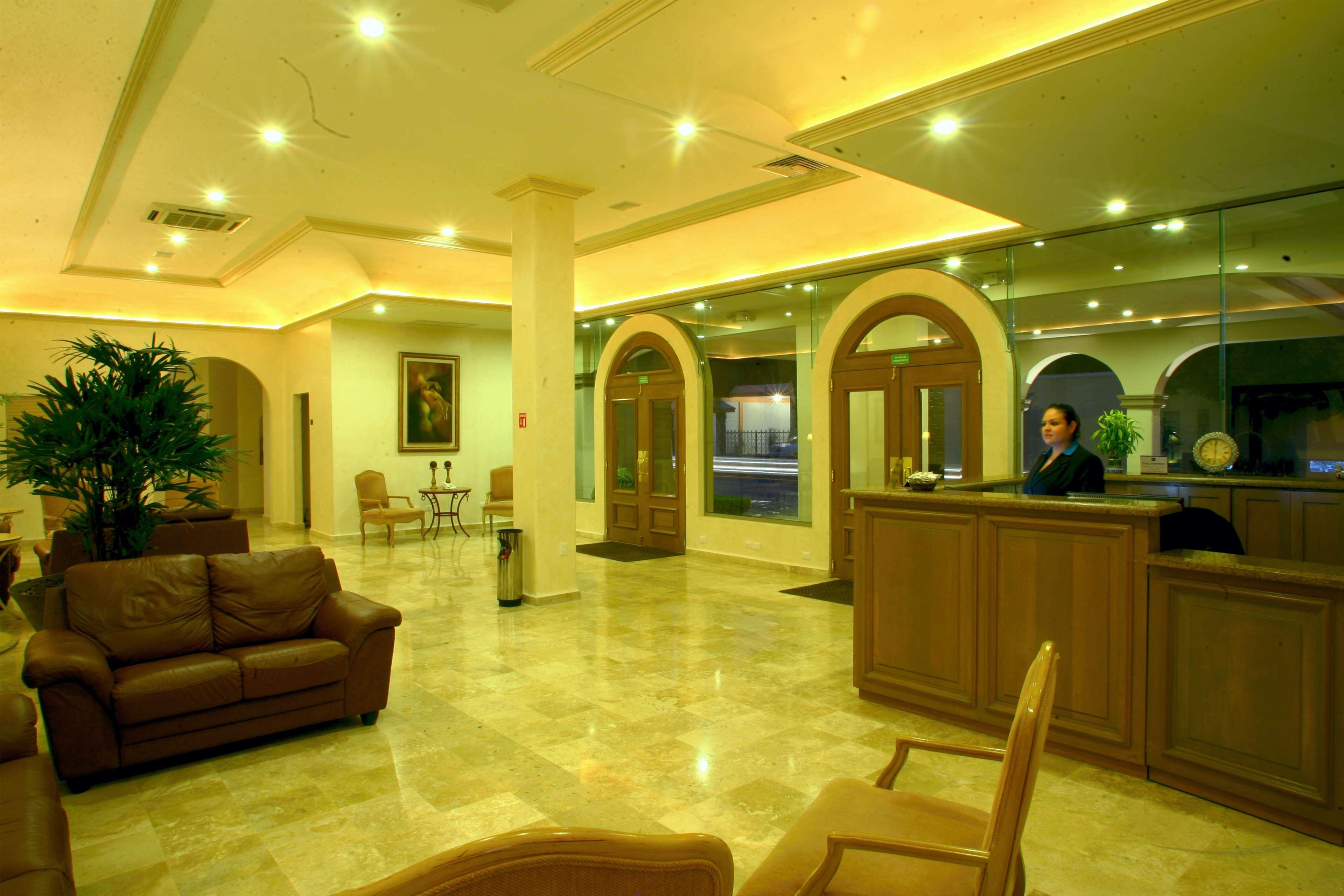 เบสต์ เวสเทิร์น เซนโตร กาเดเรย์ตา Hotel กาเดเรย์ตา ฮิเมเนซ ภายนอก รูปภาพ